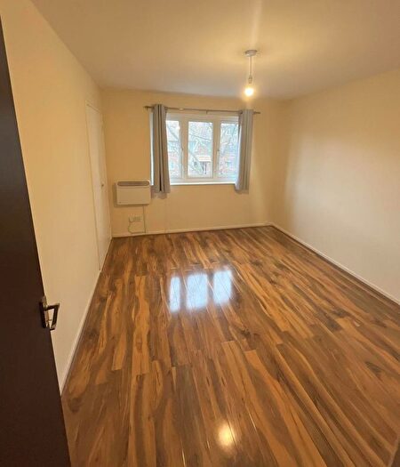 1 Bedroom Flat To Rent In Boultwood Road, London, E6