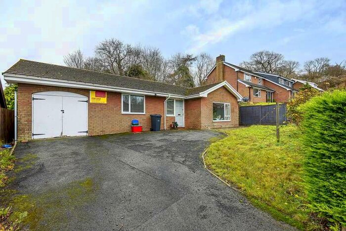 3 Bedroom Detached Bungalow For Sale In Cefn Morfa, Llandrindod Wells, LD1