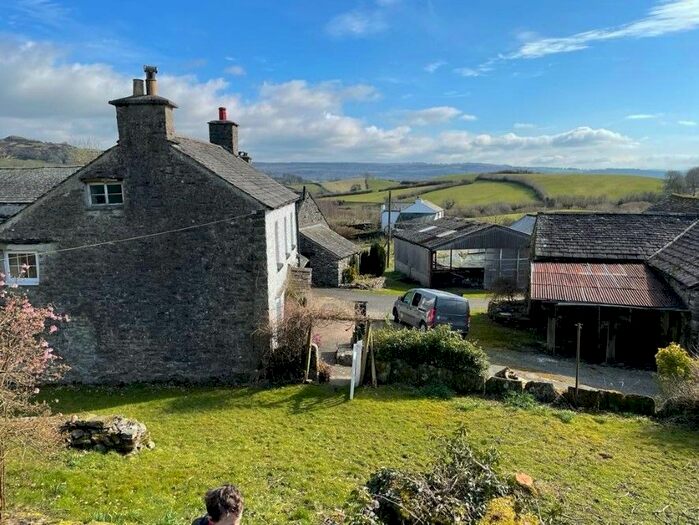 4 Bedroom Farmhouse For Sale In Mireside Farm Development, Crosthwaite, Kendal, Cumbria, LA8