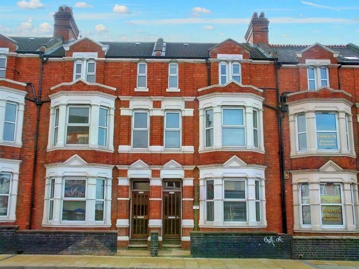 2 Bedroom Flat To Rent In Wellingborough Road, Abington, NN1