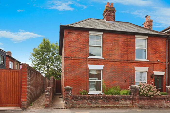 2 Bedroom Semi-Detached House For Sale In Victoria Road, Emsworth, PO10