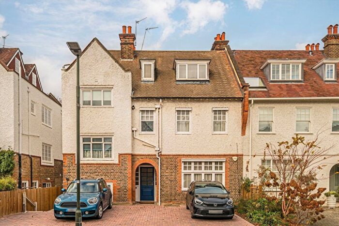 2 Bedroom Flat For Sale In Belvedere Grove, Wimbledon, SW19