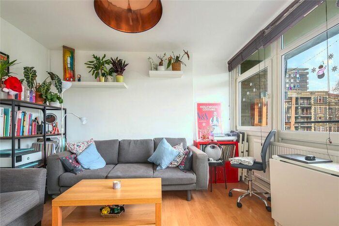 2 Bedroom Flat To Rent In Old Market Square, London, E2