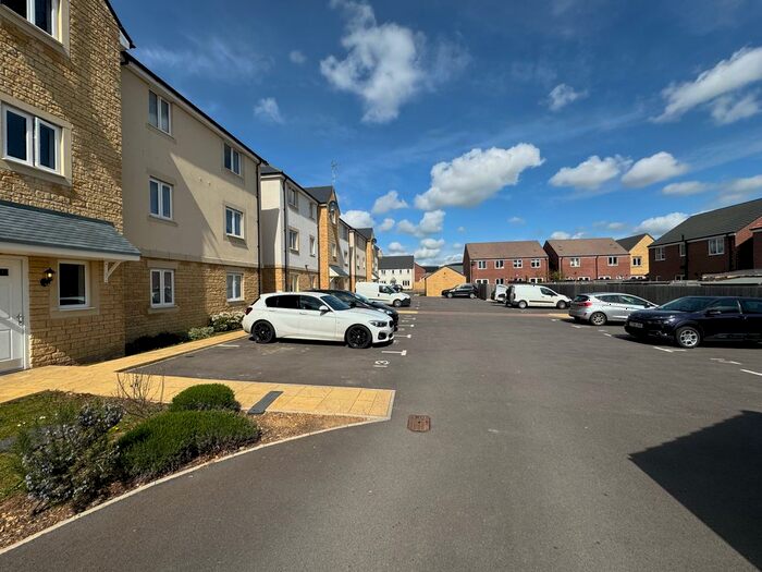 1 Bedroom Flat To Rent In Mossie Walk, Witney, OX29