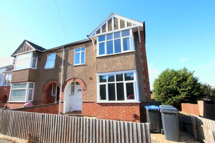 1 Bedroom Property To Rent In Rothersthorpe Road, Northampton, NN4