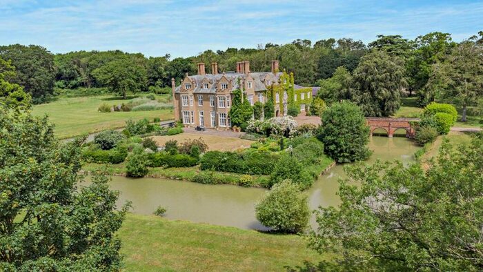 8 Bedroom Detached House For Sale In Stanfield, Wymondham, Norfolk, NR18