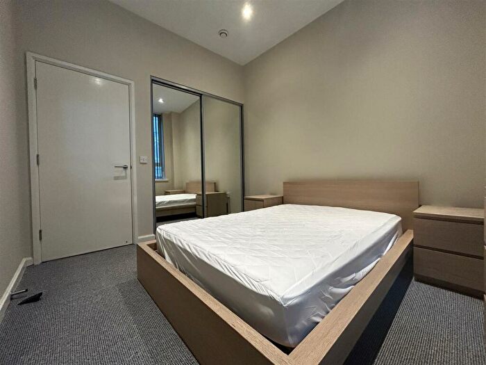 2 Bedroom Apartment To Rent In The Birchin Northern Quarter, M4