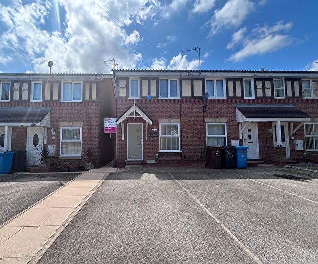 2 Bedroom Terraced House To Rent In The Chilterns, Hull, HU9