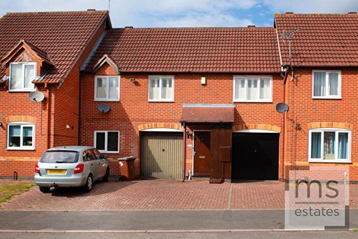 1 Bedroom Flat For Sale In Heron Drive, Lenton, Nottingham, NG7