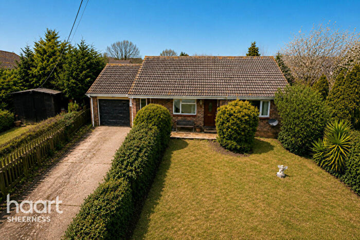 3 Bedroom Bungalow For Sale In Knoll Way, Sheerness, ME12