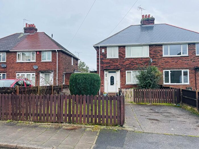 3 Bedroom Semi-Detached House To Rent In Pollard Drive, Mansfield, NG18