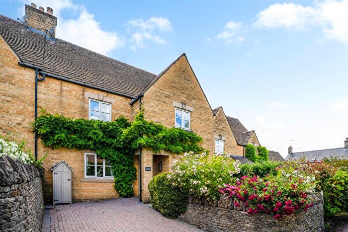 3 Bedroom House For Sale In Stow On The Wold, Gloucestershire, GL54
