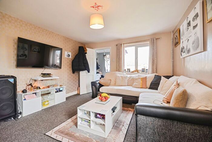 2 Bedroom Semi-detached House For Sale In St. Andrews Road West, Middlesbrough, TS6