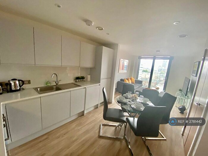 1 Bedroom Flat To Rent In Oxid House, Manchester, M1