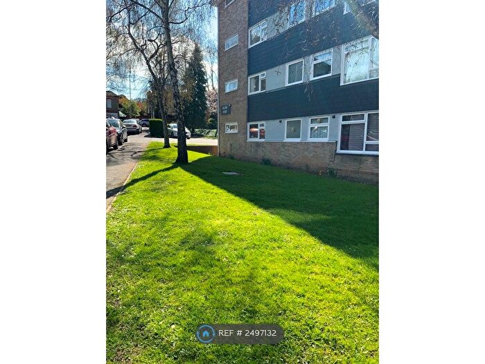 1 Bedroom Flat To Rent In Gillray House, Sutton, SM1