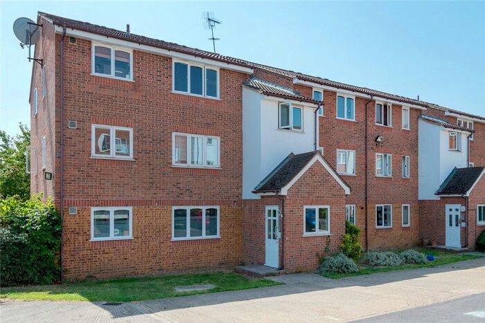 Studio To Rent In John Williams Close, London, SE14