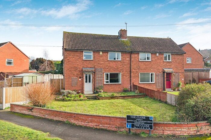 3 Bedroom Semi Detached House For Sale In The Close, Leckhampton, Cheltenham, GL53