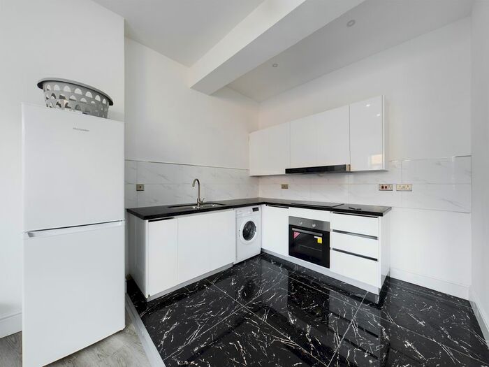 1 Bedroom Flat To Rent In Whitefriargate, Hull, HU1