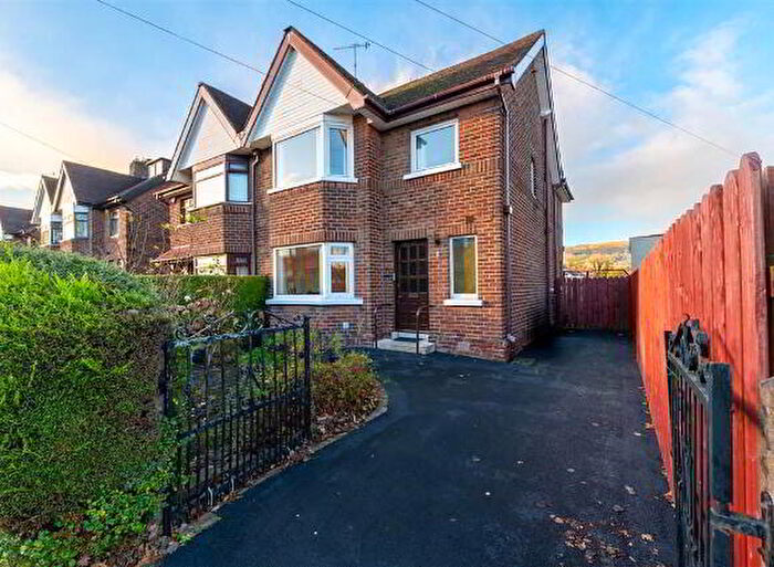 3 Bedroom Semi-Detached House For Sale In Ardmore Park South, Belfast, BT10