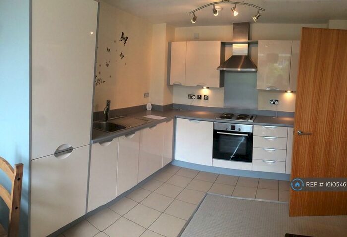 1 Bedroom Flat To Rent In Mason Way, Birmingham, B15