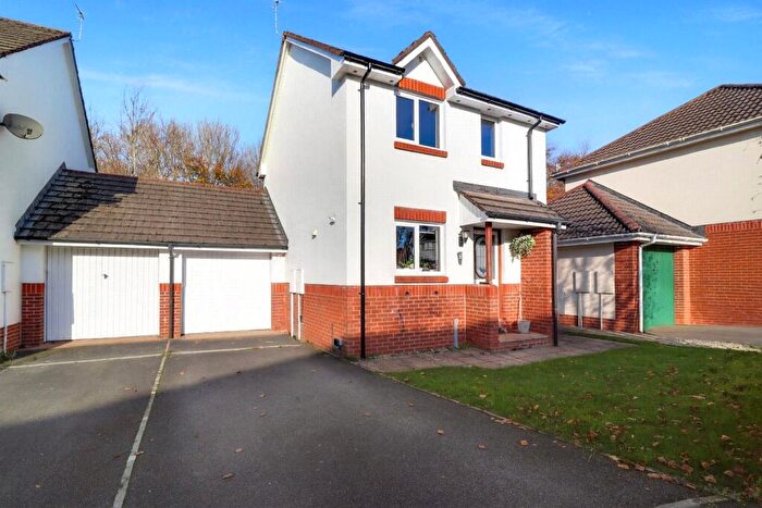 2 Bedroom Detached House For Sale In Pathfield Close, Roundswell, Barnstaple, Devon, EX31
