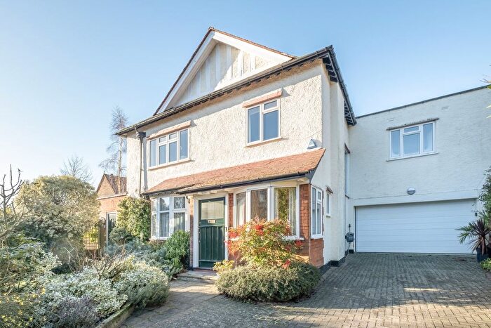 5 Bedroom Detached House To Rent In Amherst Road, London, W13