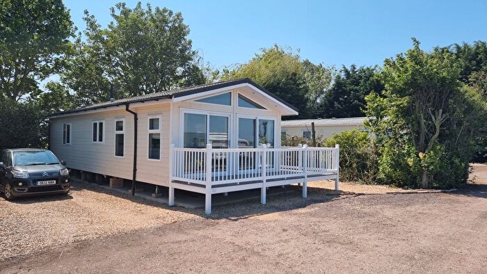 2 Bedroom Lodge For Sale In Knightsbridge Caravan Amp; Marina Park, March, PE15