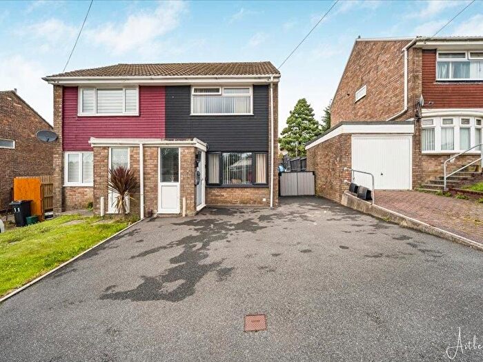 2 Bedroom Semi-Detached House For Sale In Heol Brynna, Cimla, Neath, SA11