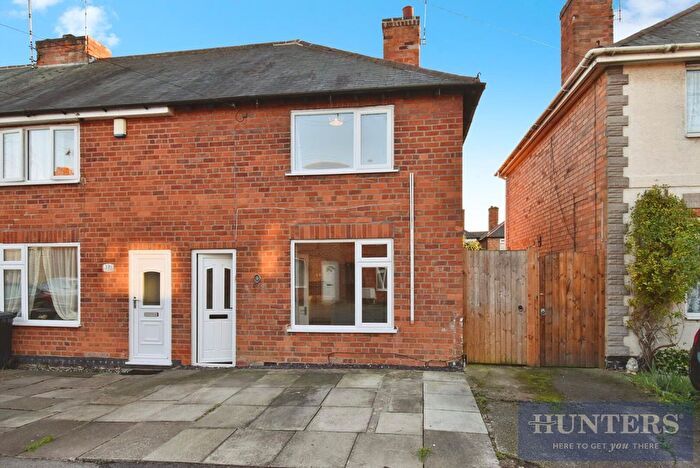 2 Bedroom End Terrace House To Rent In Tansley Avenue, Wigston, LE18