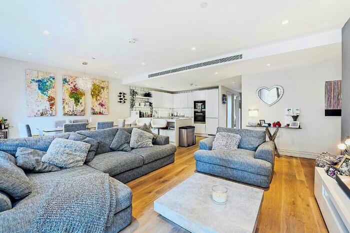 2 Bedroom Flat To Rent In Crisp Road, London, W6