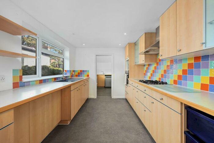 3 Bedroom Terraced House To Rent In West Road, London, E15