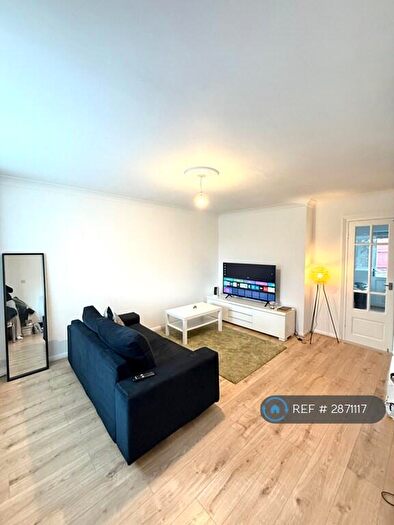 2 Bedroom Semi-Detached House To Rent In Alliance Place, Sunderland, SR4