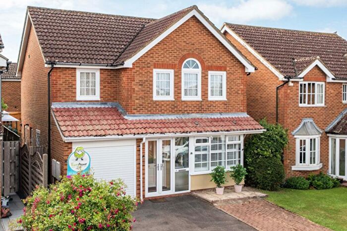 4 Bedroom Detached House For Sale In Heyford Close, Hawkinge, CT18