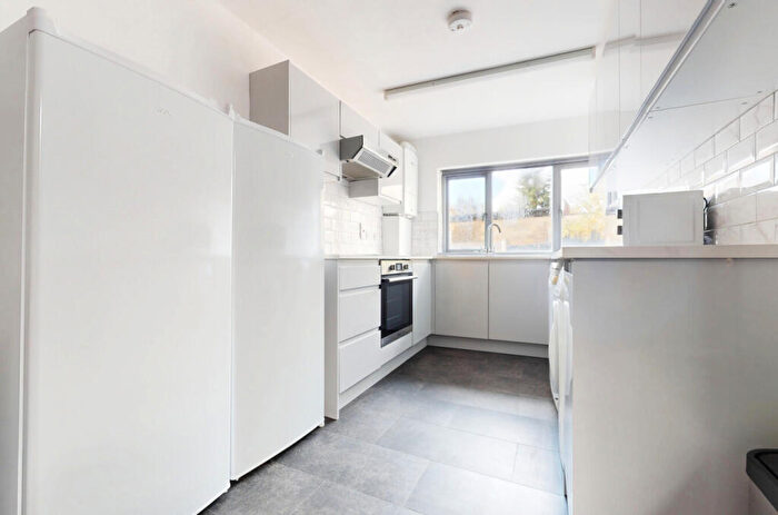 4 Bedroom House To Rent In Cork Place, BA1