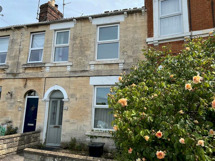 2 Bedroom Cottage To Rent In Trowbridge, BA14