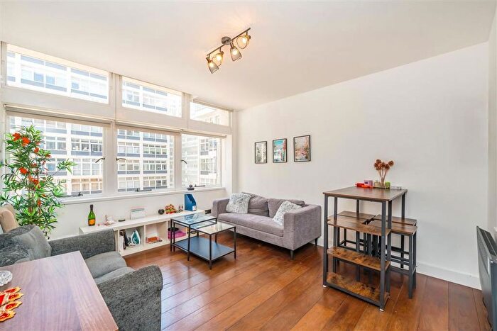 2 Bedroom Flat For Sale In Newington Causeway, Elephant Amp; Castle, SE1