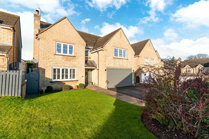 4 Bedroom Detached House For Sale In Brookfield, Oxspring, S36