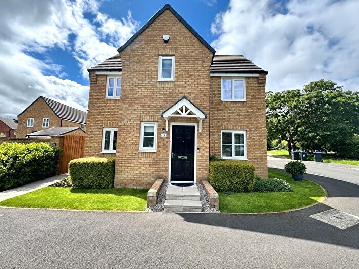 3 Bedroom Detached House For Sale In Danesly Close, Peterlee, County Durham, SR8