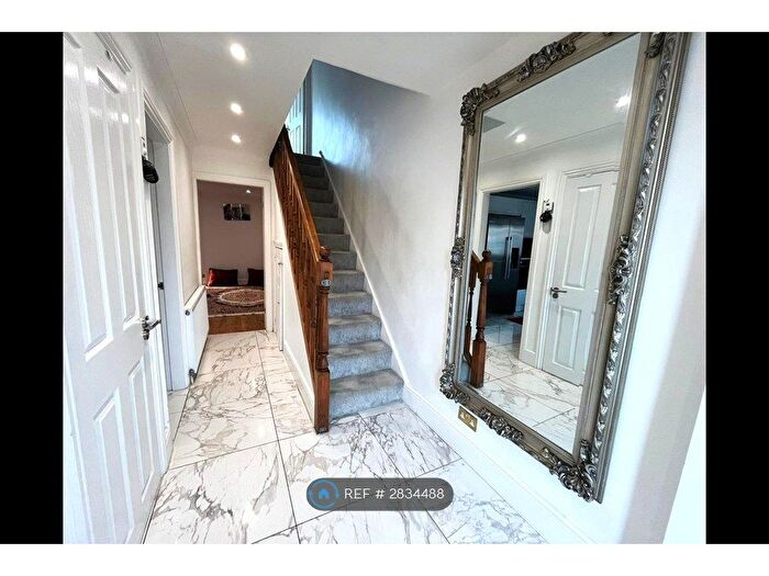 3 Bedroom Terraced House To Rent In Bodycoats Road, Eastleigh, SO53