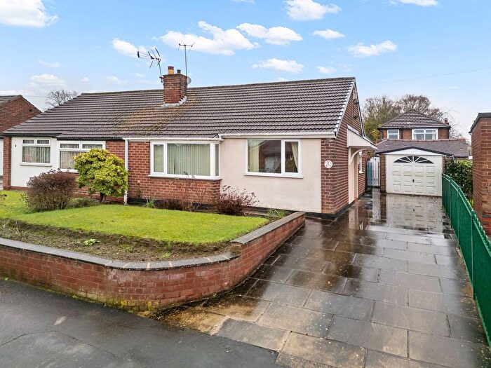 2 Bedroom Semi Detached Bungalow For Sale In Wilmslow Crescent, Thelwall, WA4