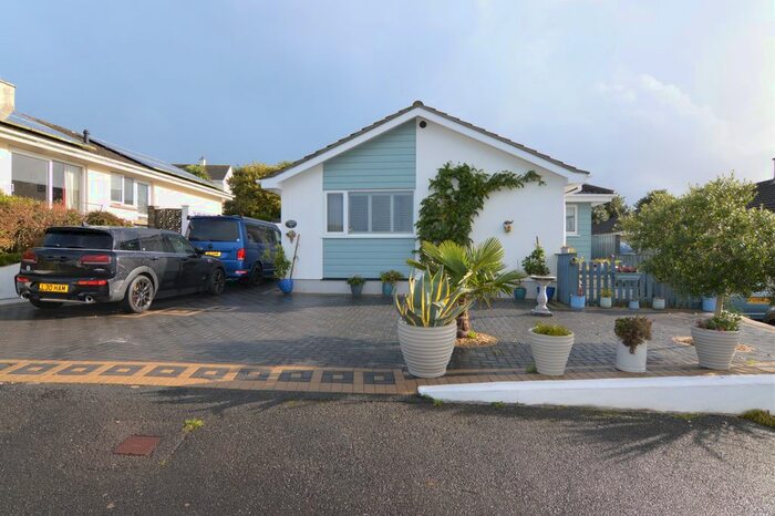 3 Bedroom Detached Bungalow For Sale In Treviglas Rise, Probus, Truro, TR2