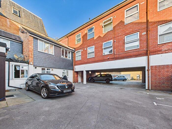 4 Bedroom Apartment For Sale In Landport Street, Southsea, Hampshire, PO5