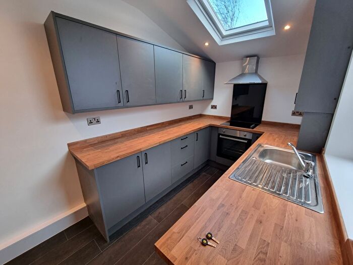 2 Bedroom Terraced House To Rent In Walshaw Road, Bury, BL8