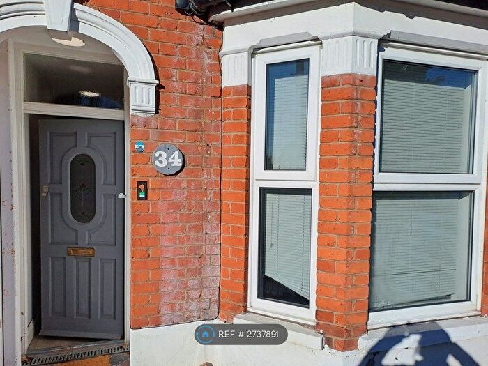 6 Bedroom Terraced House To Rent In Kitchener Road, Ipswich, IP1