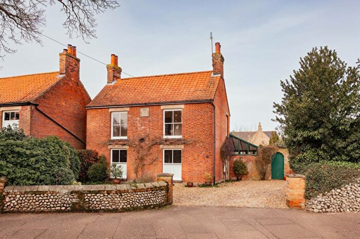 3 Bedroom Detached House For Sale In Three Bedroom Detached Period Residence In Holt, NR25