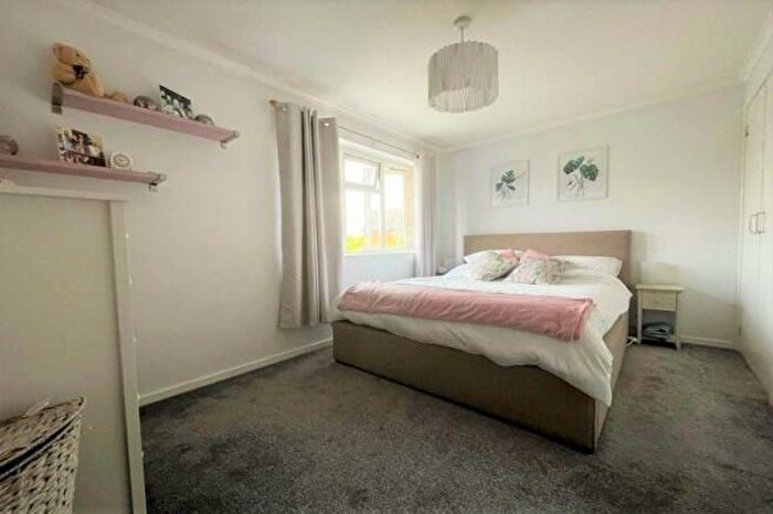 1 Bedroom Semi-Detached House To Rent In Yarnton, Kidlington, OX5