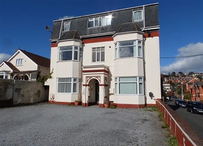 1 Bedroom Flat To Rent In Buckeridge Road, Teignmouth, TQ14