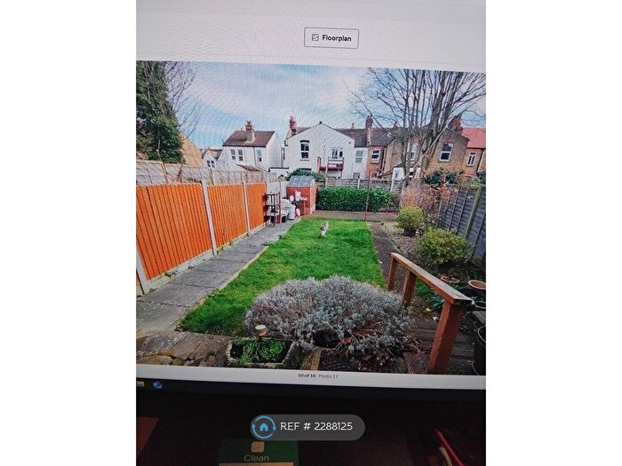4 Bedroom End Of Terrace House To Rent In Westcliff-On-Sea, Westcliff-On-Sea, SS0