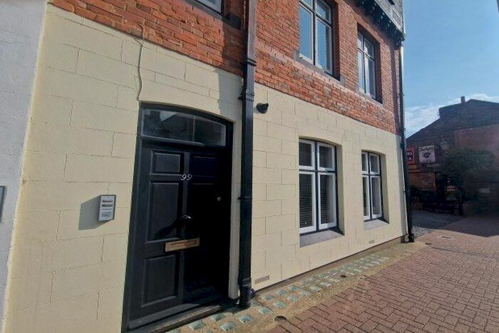 4 Bedroom Flat To Rent In High Street, Ramsgate, CT11