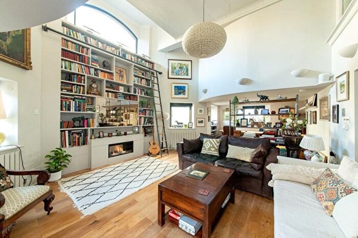 4 Bedroom Property For Sale In Clyde Vale, Forest Hill, London, SE23